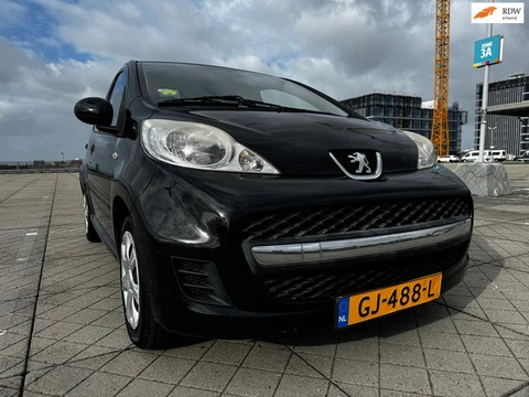 Peugeot 107 1.0-12V XR -ELEKTRISCHE RAMEN -NWE APK -5DRS