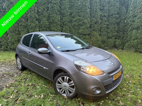 Renault Clio 1.5 dCi Night&Day Navi|BT|Sensor|Cruise|Clima|Leer