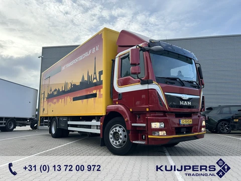 MAN TGM 18.250 / 18 Ton / 752 dkm / Box / Loadlift