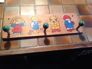 Kinderkapstok, 4 jaargetijde - hout - 3,75