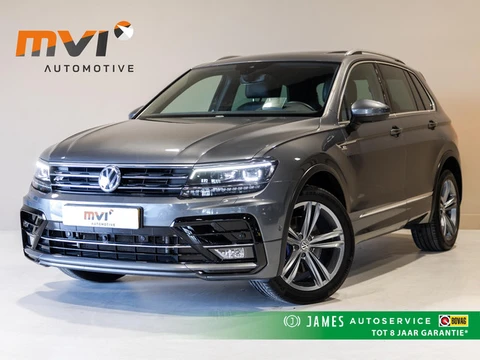 Volkswagen Tiguan 2.0 TSI 4Motion 2x R-Line / 180pk / Panorama dak / Trekhaak / Rondomzicht camera /