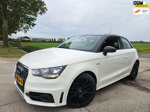 Audi A1 1.2 TFSI Attraction Pro Line Business/ bj 2011 ( euro 5)