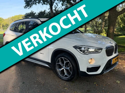 BMW X1 SDrive18i X-line met slechts 61.000km !!