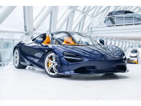 McLaren 750S Spider 4.0 V8 | Carbon Pack | Atlantic Blue | Electrochromic Roof