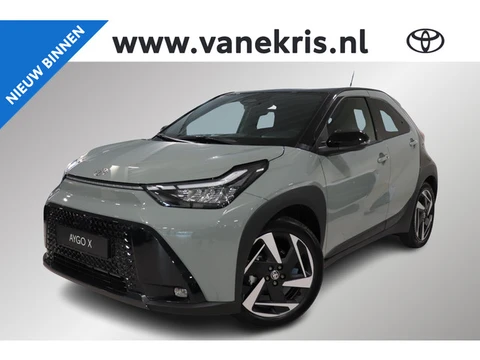 Toyota Aygo X Hybrid 115 envy, Stoelverwarming, Apple Carplay/Android Auto, €1.500 Inruilpremie!