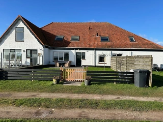Knus comfortabel vakantiehuis met landelijke ligging bij Den Burg