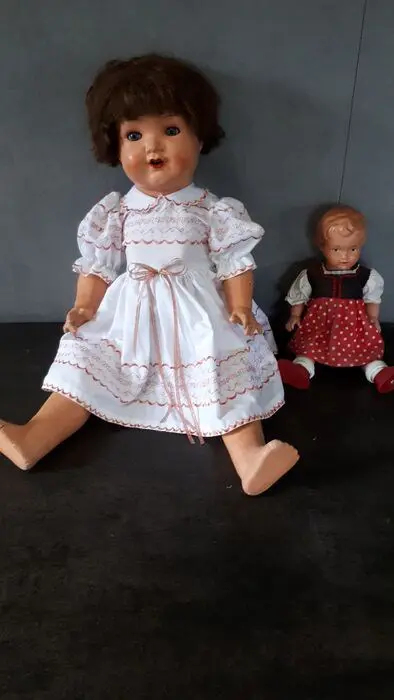 Oude Duitse pop Gemerkt57 cm + Oude Schildpad pop Ursel