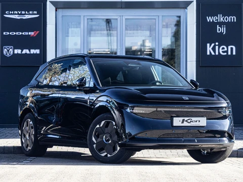 ZEEKR 7X Core RWD 75 kWh 75 kWh | Fiscaal € 49.990 | Pano | LCC | 480kw snellader |