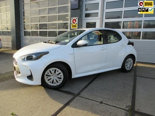 Toyota Yaris 1.5 Hybrid Active / Carplay / Camera / NL Auto