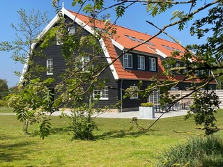 Moderne luxe groepsaccommodatie met prachtige rustige ligging