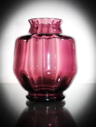 Doyen - Mooi gevormde Art deco vaas