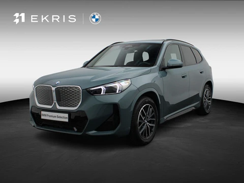 BMW iX1 eDrive20 M Sport Edition | SoH 100% | Premium Pack | Travel Pack | Stuurwielrand Verwarmd | 