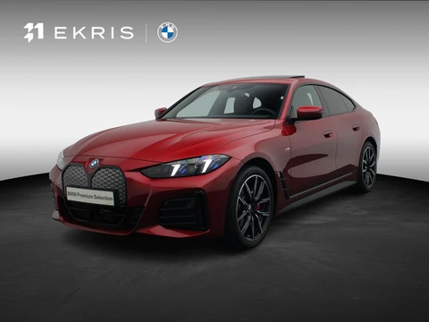 BMW i4 eDrive35 M Sportpakket Pro | 98.2% SoH | Achteruitrijcamera | Schuifdak | Active Cruise Contr