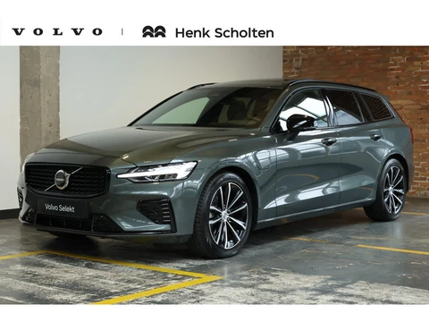 Volvo V60 T8 Plug-in hybrid AWD Plus Dark | Semi-Electrische Wegklapbare Trekhaak | Panoramadak | 36