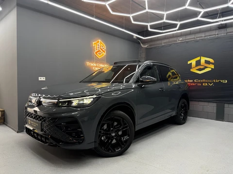 Volkswagen Tiguan 2.0 TSI 4motion 265PK R-line Edition PANO-KEYLESS-DHOEK-CAM-CARPLAY
