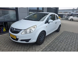 Opel Corsa 1.0-12V Essentia