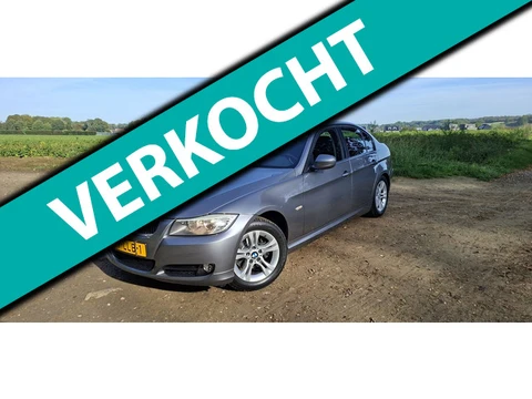 BMW 3-serie 316i Business Line, Apple Carplay - NAP logisch - nieuwstaat