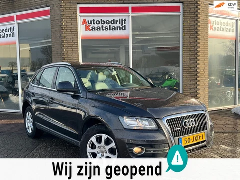 Audi Q5 2.0 TFSI quattro - LEES ADVERTENTIE
