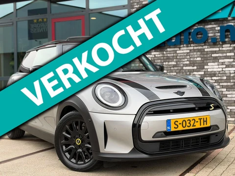Mini Electric Camden Edit. l SOH 98%l WARMTEPOMP l PANO l H/K l CAMERA l LEDER l ST-VERW l KEYLESS l