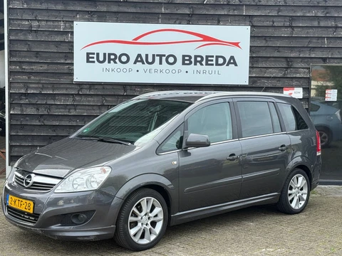 Opel Zafira 1.8 Cosmo Aantal zitplaatsen 7