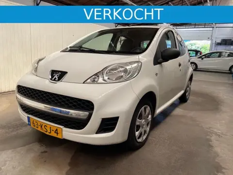 Peugeot 107 HELE NETTE 107 RIJDT SCHAKELT PERFECT...