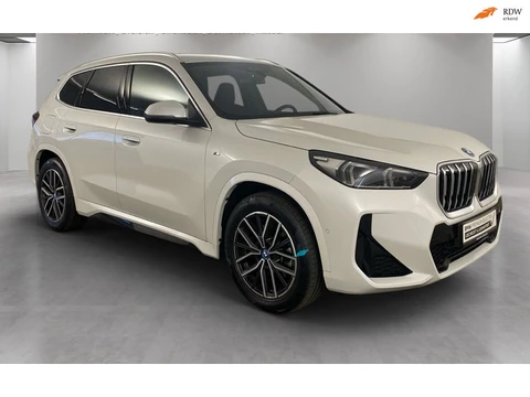 BMW X1 XDrive30e M-Sport camera
