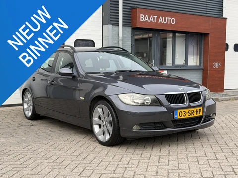 BMW 3-serie Touring 320i Trekhaak Nieuwe APK