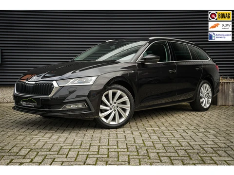 Skoda Octavia Combi 1.4 TSI iV PHEV Style | CarPlay | ACC | Virtual cockpit | Navi | Clima | Metalli