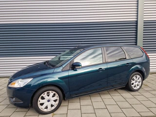 Ford FOCUS Wagon 1.6 Trend (bj 2008)