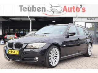 BMW 3-serie Touring 318i High Executive | Elektrisch glazen panorama-dak | Lederen bekleding | Xenon