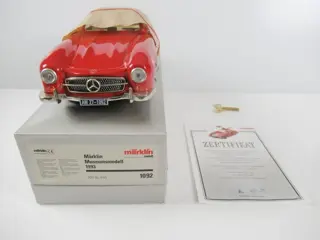 Märklin - 1092 - Mercedes 300 SL Hoogglans rood, No. 1092