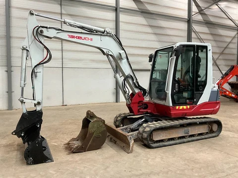 Takeuchi TB 250 (bj 2018)