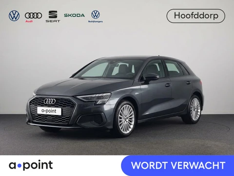 Audi A3 Sportback 30 TFSI Advanced edition 110pk | Navigatie | Lichtmetalen velgen | Apple carplay /