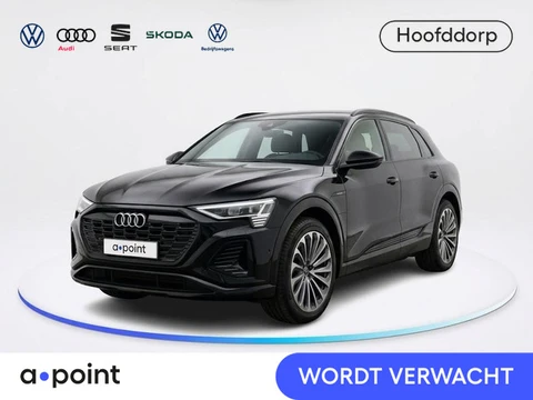 Audi Q8 e-tron 50 quattro S Edition 95 kWh 340pk | Parkeercamera | Elekt. verstelbare voorstoelen me