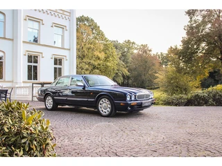 Daimler Super V8 (bj 2000, automaat)