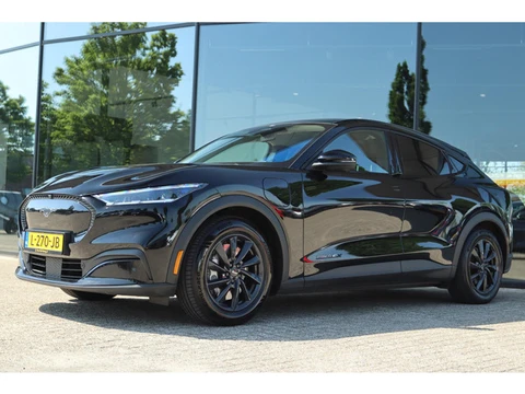 FORD MUSTANG MACH-E EXTENDED RWD 98 kWh SOH 93.5% | PANO | CARPLAY | CAMERA | WINTERPACK | LEDER | D