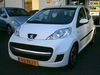 Peugeot 107 1.0-12V XS (AIRCO)