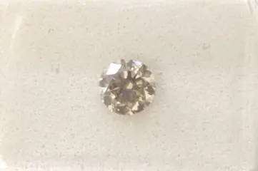Diamant - 0.50 ct - Rond - Light Yellowish Gray - VS2, No