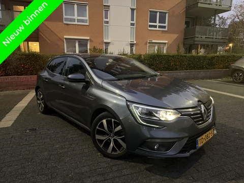 Renault Mégane 1.5 dCi Bose Automaat|Leer|Navi|Sensor|Sfeerverl|Clima|Cruise