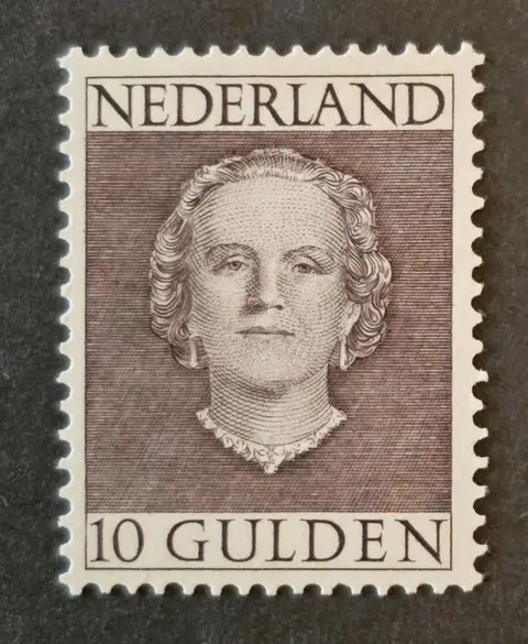Nederland 1949 - Koningin Juliana ´En face´ - NVPH 537