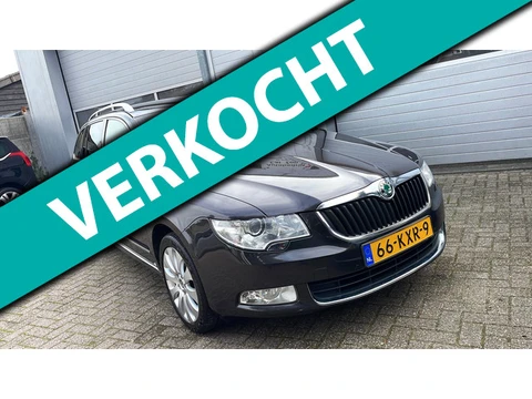 Skoda Superb Combi 1.8 TSI Elegance Business Line AUT-Leder