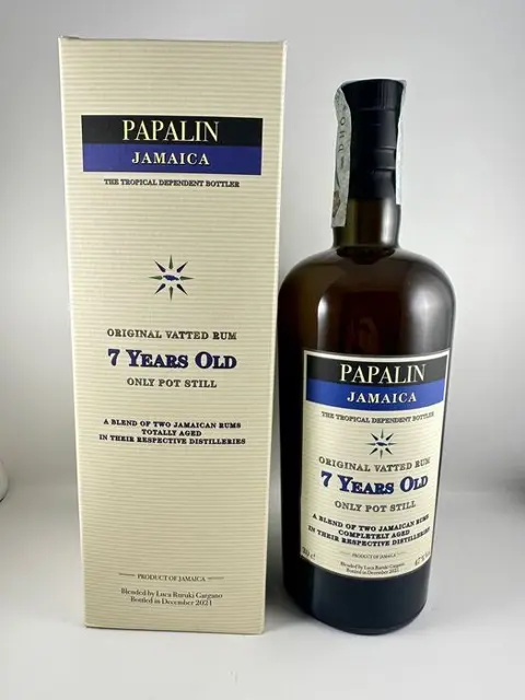 Hampden, Worthy Park 7 years old Velier - Papalin -