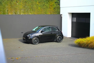 FIAT 500E 500E La Prima, Airco, DAB, Navi, Stoelverw, 
