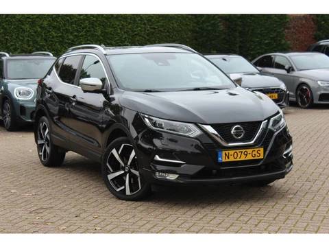 Nissan QASHQAI 1.2 Tekna + / Trekhaak / Panoramadak / 360Camera / Leder / Bose / Keyless / 19'' / St