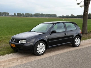 VOLKSWAGEN GOLF 4 Edition 1.4 16V Airco slechts 115000km