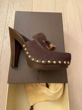 Louis Vuitton - Sandalen - Maat: Schoenen / EU 39