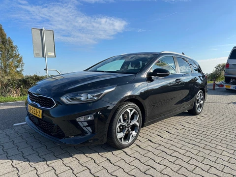 Kia Ceed Sportswagon 1.4 T-GDi ExecutiveLine, Pano, Leder, Camera, Carplay, Lane Assist, Blind spot,