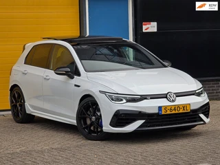 Volkswagen Golf 2.0 TSI R 4Motion / 320 Pk / AKRAPOVIC / Camera / Acc / Navi / HK / Head Up / Open P