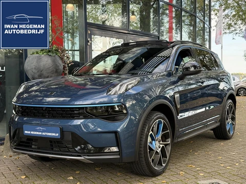 Lynk & Co 01 1.5 | SOH 99,70% | Panoramadak | Stuurverwarming | Climate control | PDC + Camera | App