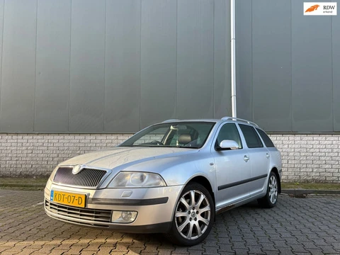 Skoda Octavia Combi 2.0 TDI Laurin&Klement leer-xenon-clima-cruise-memory
